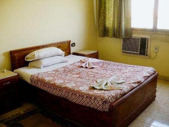 Memnon Hotel أسوان المظهر الخارجي الصورة